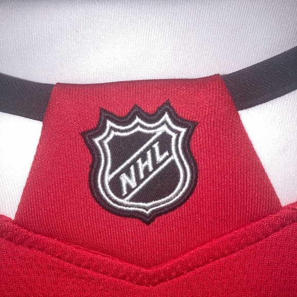 Patrick Kane Chicago Blackhawk’s Jersey - Picture 3 of 7